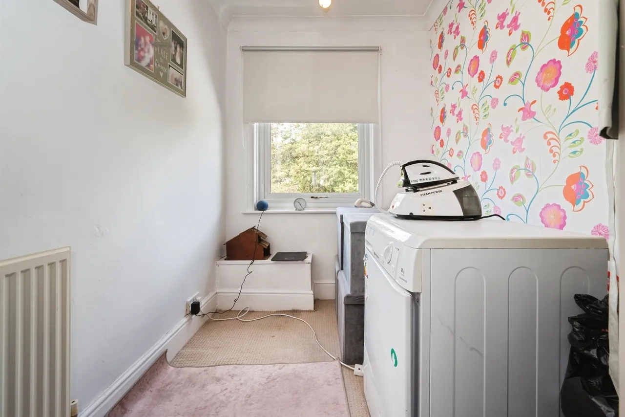 Woodmill Lane, Southampton, SO18, photo 12