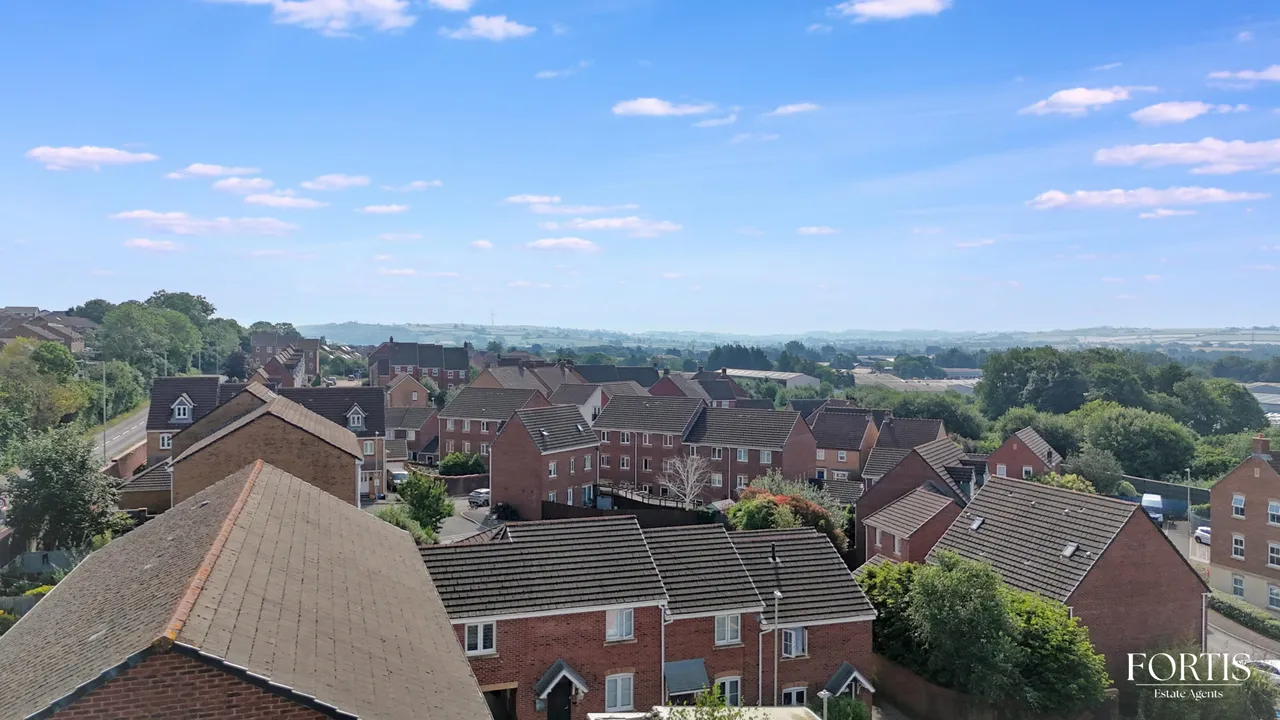 Longacres, Bridgend, CF31, photo 4
