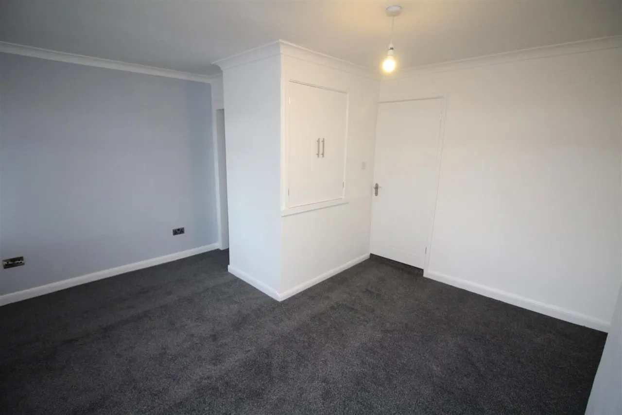 Watsons Green Road, Dudley, DY2 7LG, photo 12