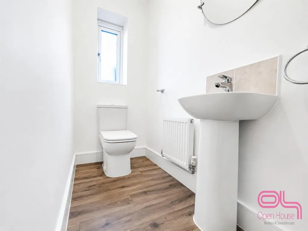 Furnace Lane, Castle Gresley, DE11, photo 15