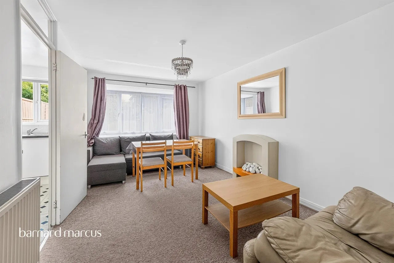 Poplar Grove, London, N11, photo 10