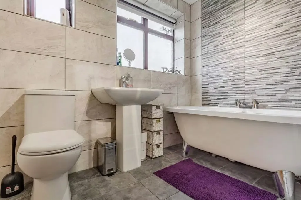 Nottingham Drive, Failsworth, M35, photo 14