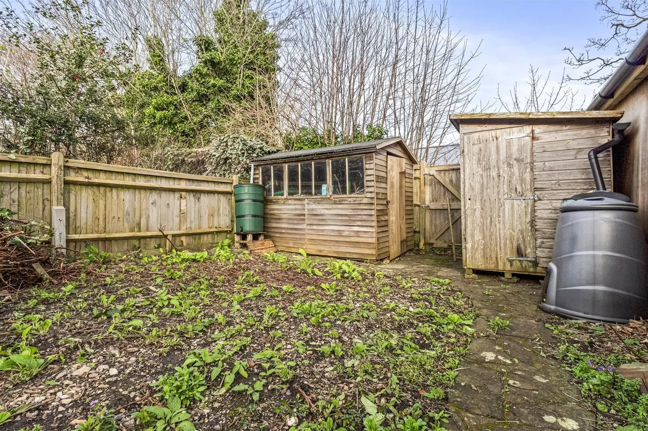 Balcombe Avenue, Worthing, photo 19