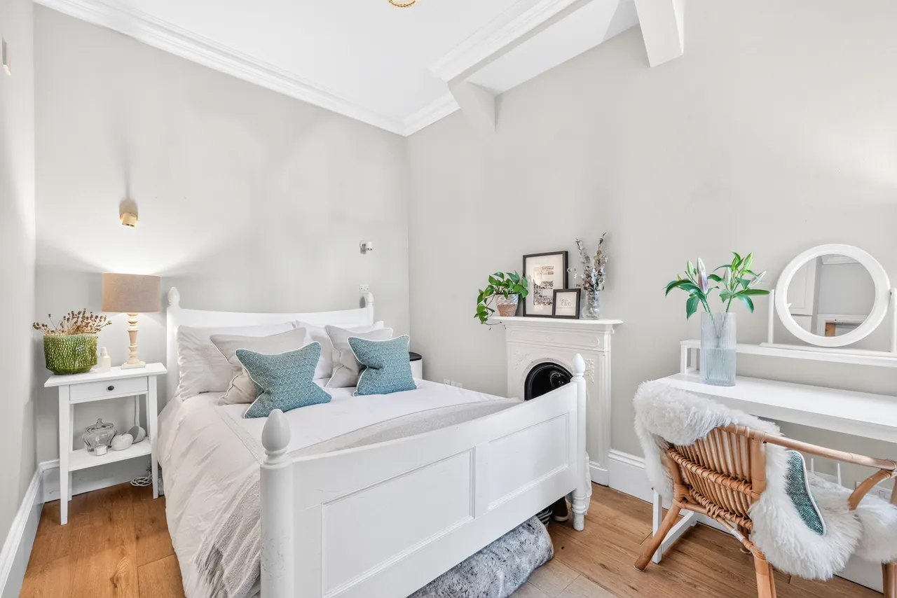 Rowallan Road, London, SW6, photo 12