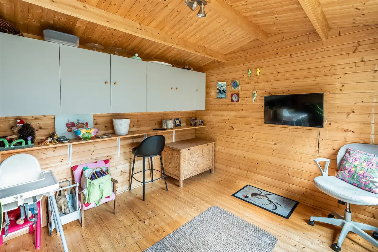 Swanns Meadow, Great Bookham, KT23, photo 14