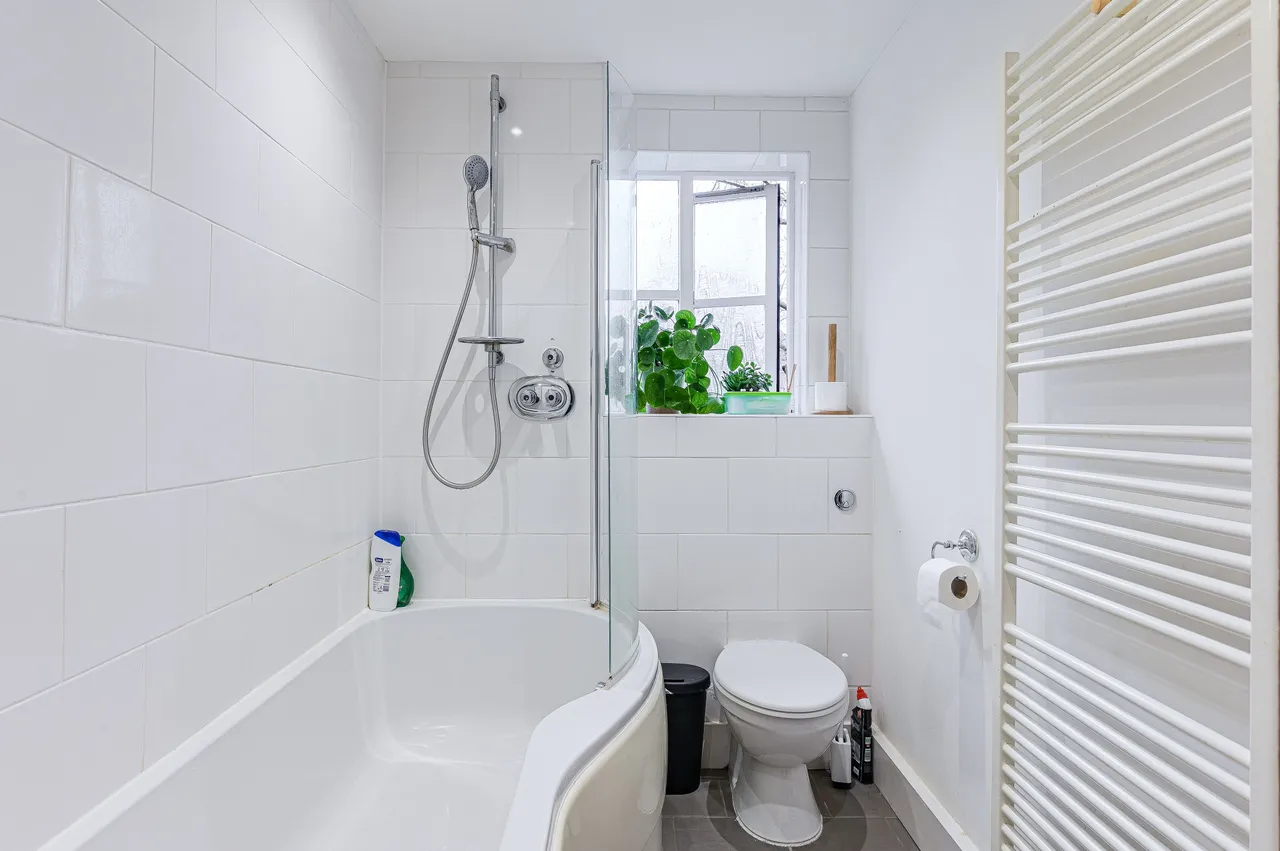 28 Halley Gardens, London, photo 8