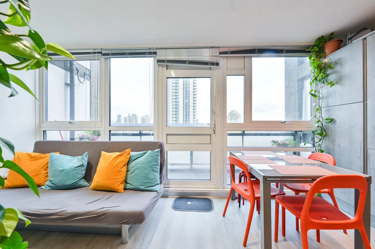 41 Draper House, 20 Elephant & Castle, London, photo 2