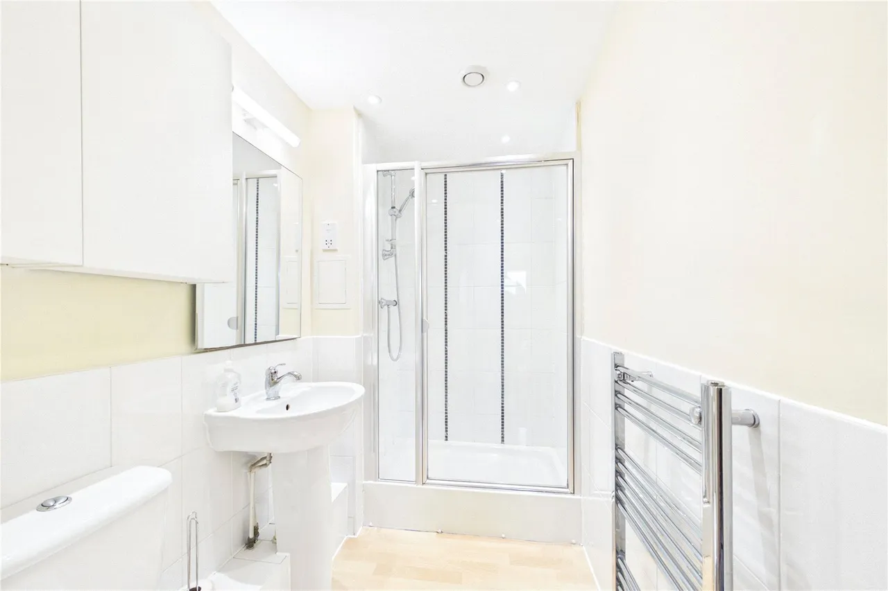 Winterthur Way, Basingstoke, RG21, photo 7