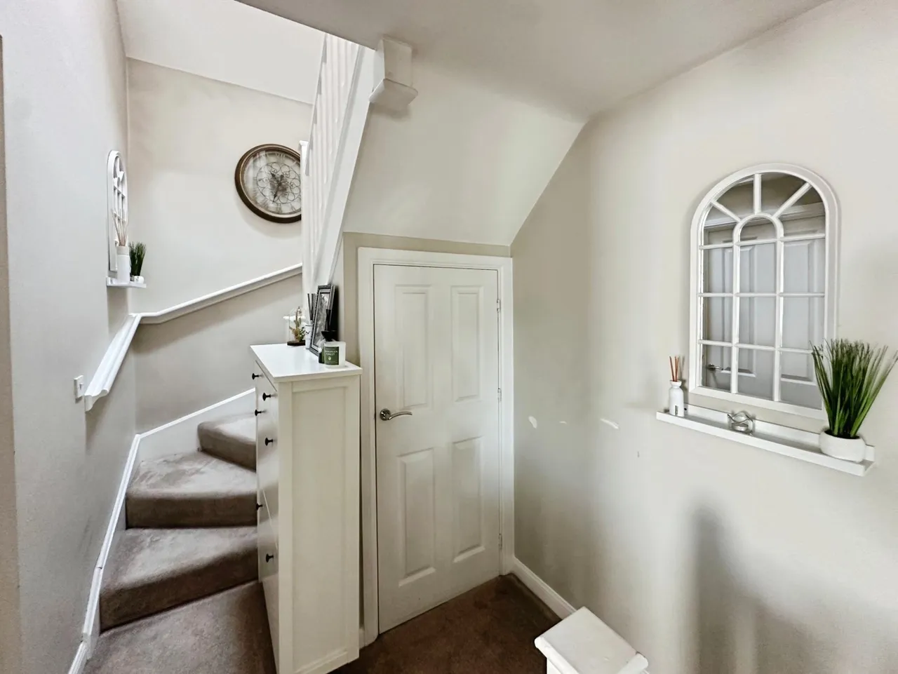 Mercury Drive, Wolverhampton, WV10, photo 12