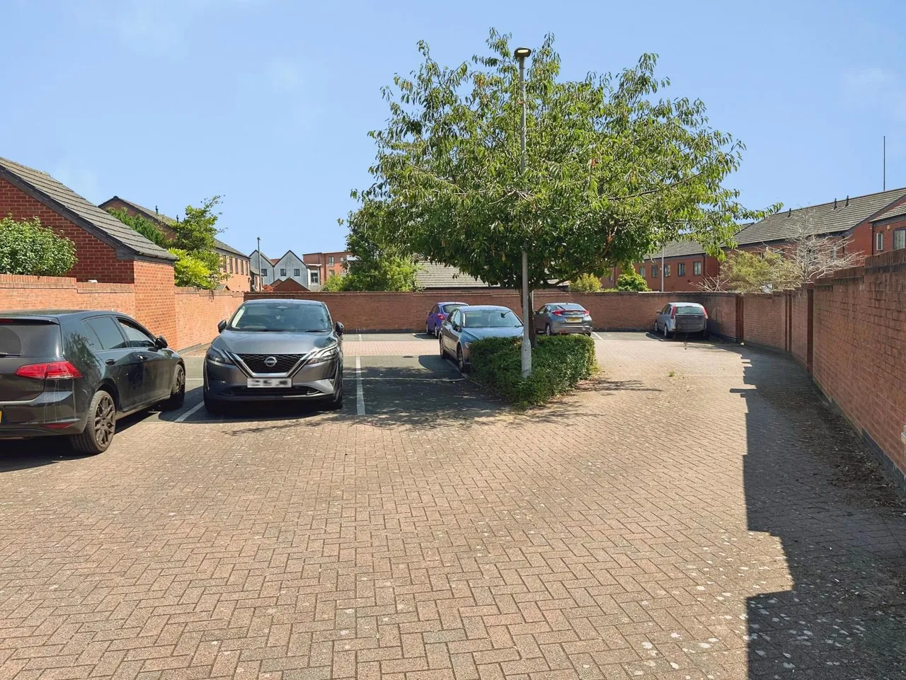 Mercury Drive, Wolverhampton, WV10, photo 18