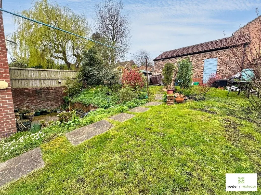 North End, Hutton Rudby, photo 12