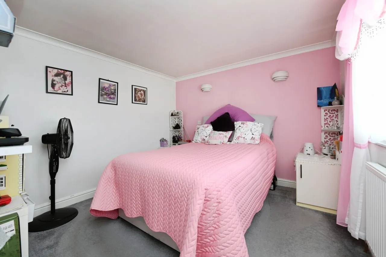 Orchard View, Lower Dunton Road, Dunton, Brentwood, CM13, photo 8