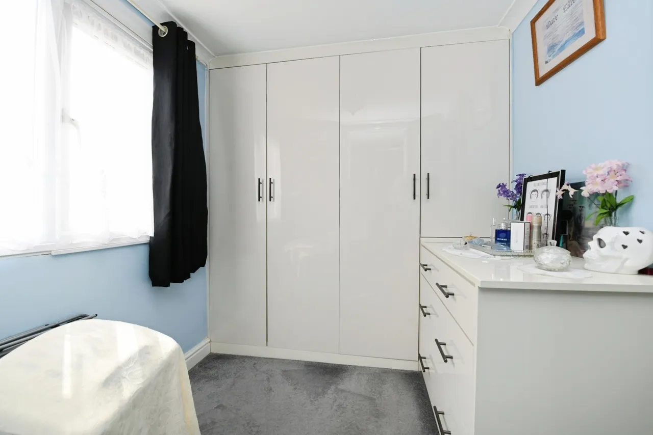 Orchard View, Lower Dunton Road, Dunton, Brentwood, CM13, photo 10