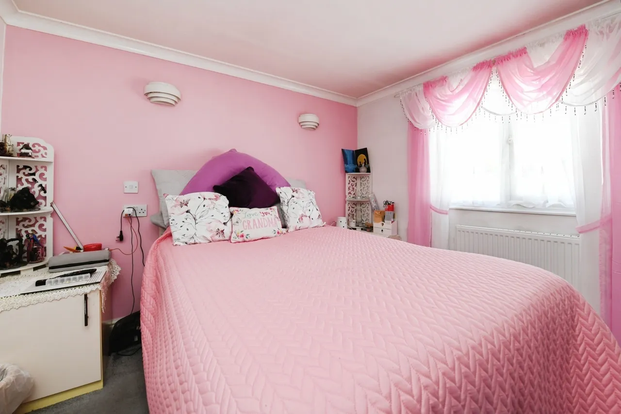 Orchard View, Lower Dunton Road, Dunton, Brentwood, CM13, photo 9