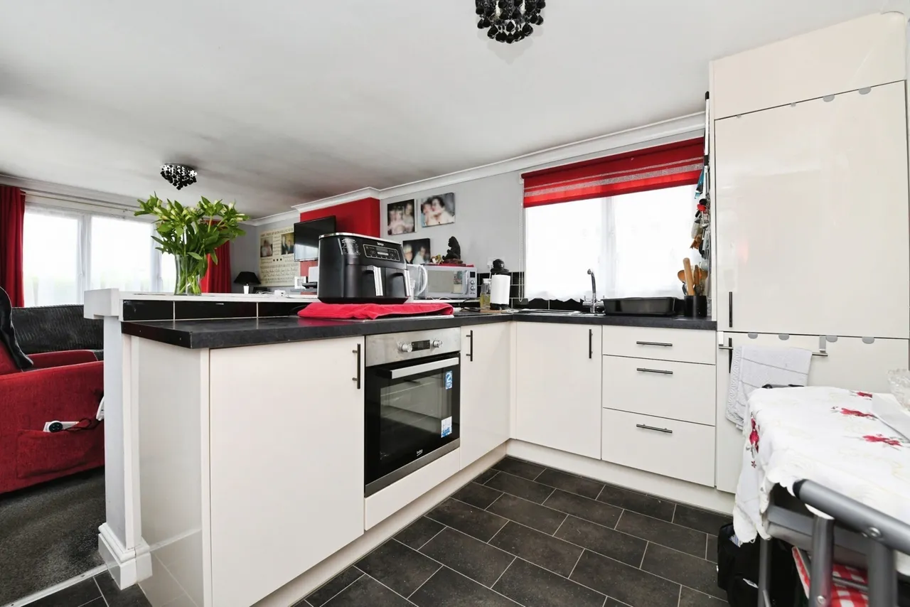Orchard View, Lower Dunton Road, Dunton, Brentwood, CM13, photo 5