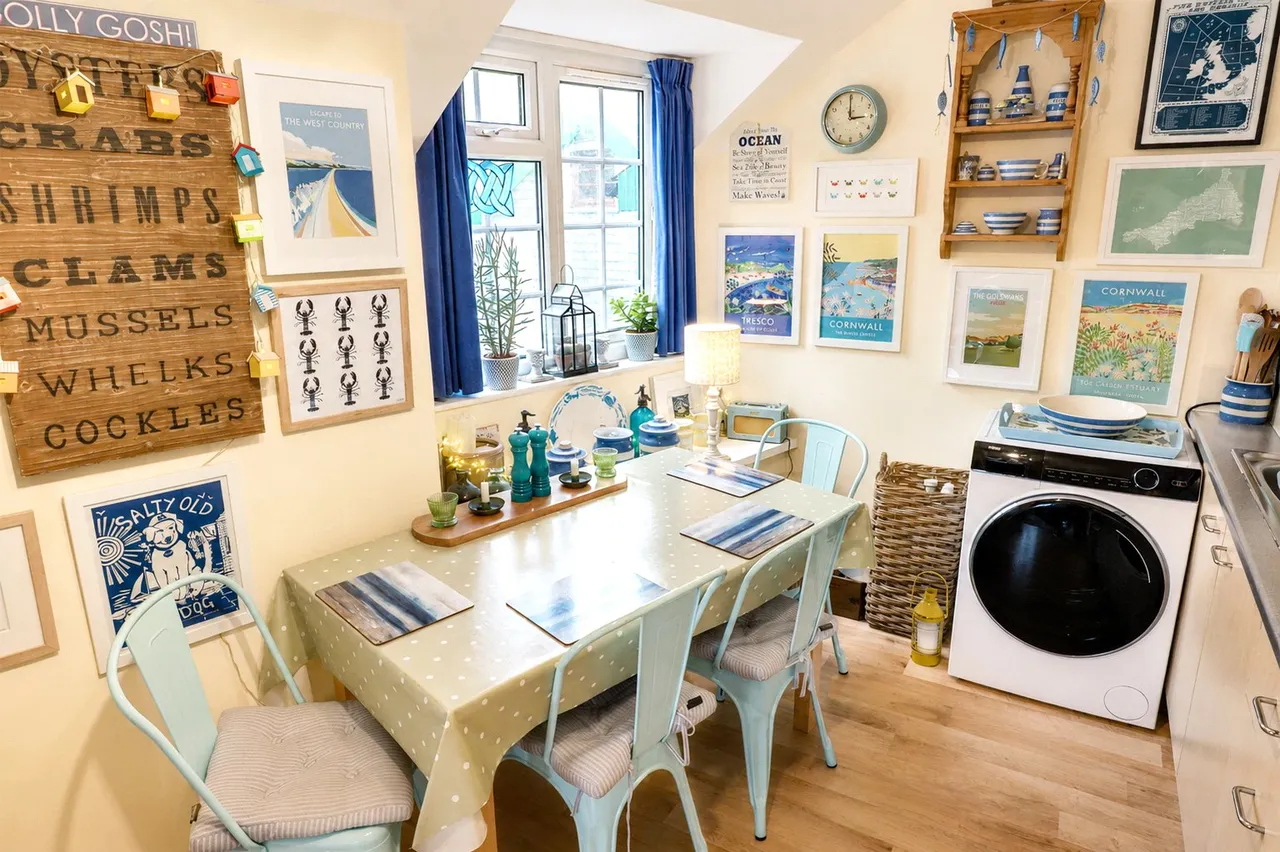 The Bridge, Boscastle, PL35, photo 6