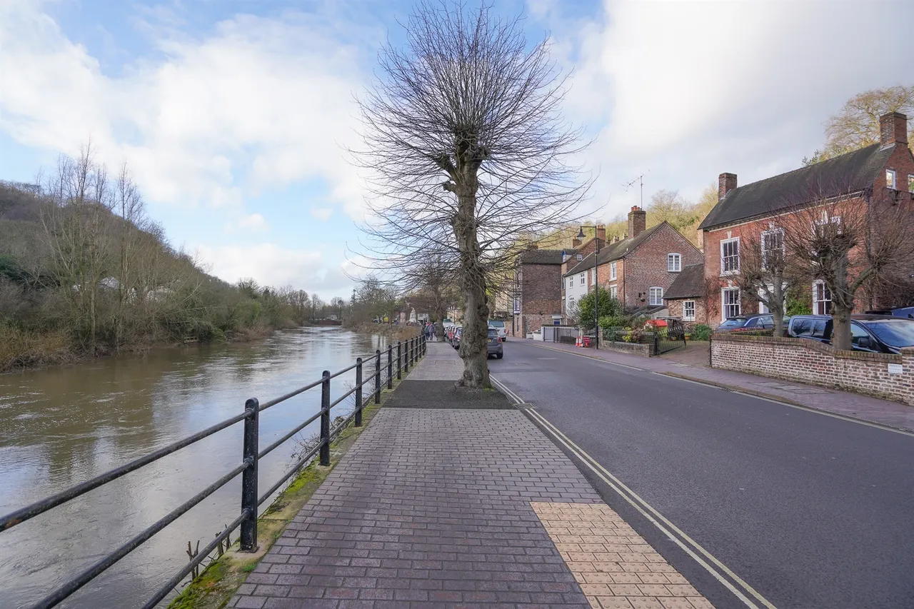Beech Road, Ironbridge, TF7, photo 12