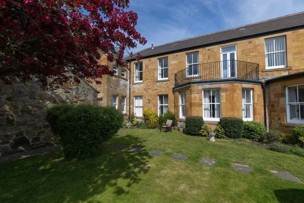 2 bed flat for sale — Lee Hill Court, Lanchester, DH7