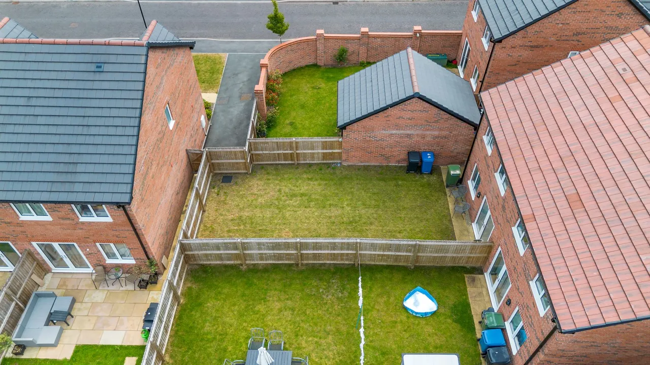 Winterbourne Gardens, Warrington, Warrington, WA4 3EF, photo 16