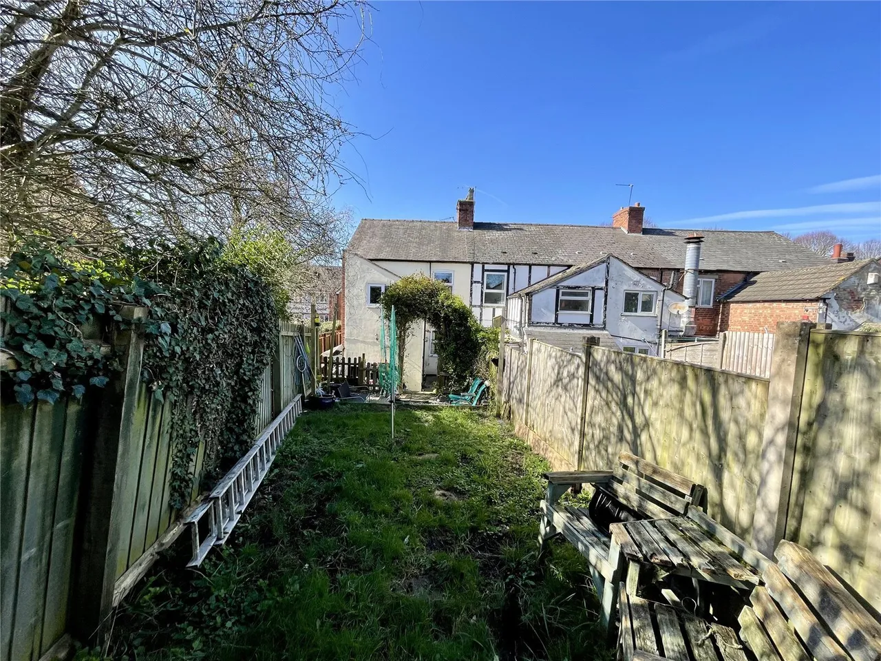 Main Street, Stapenhill, DE15, photo 16