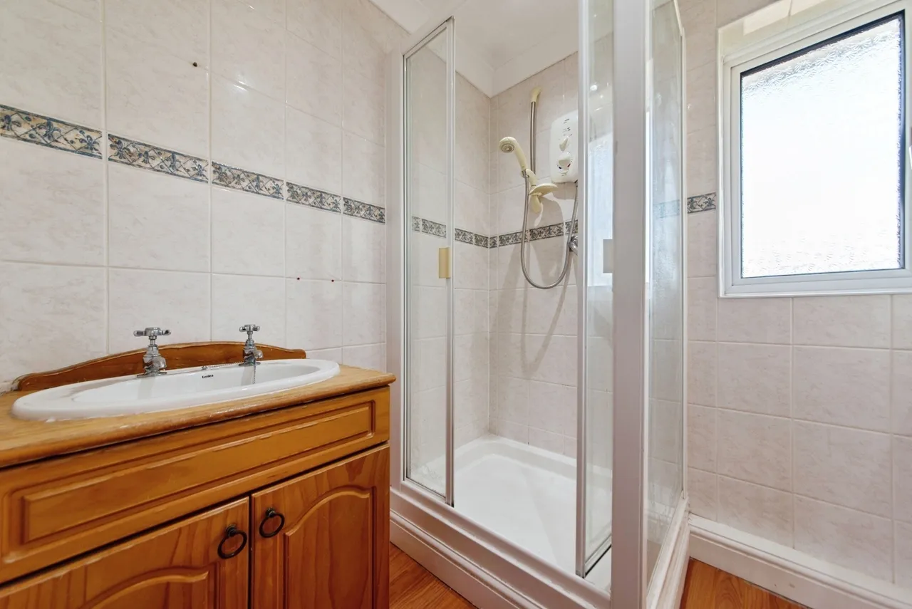 Amble Close, Lincoln, Lincolnshire, LN1, photo 16