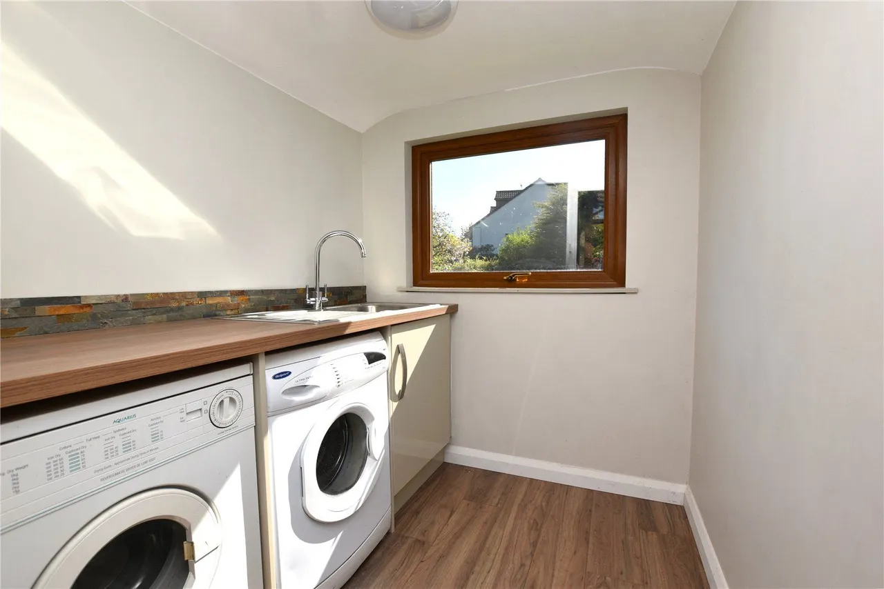 Bridgland Avenue, Homestead Estate, LS29, photo 13
