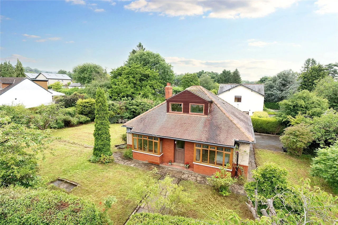 Bridgland Avenue, Homestead Estate, LS29, photo 25