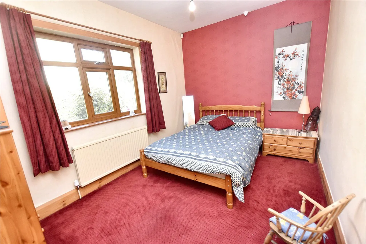 Bridgland Avenue, Homestead Estate, LS29, photo 18