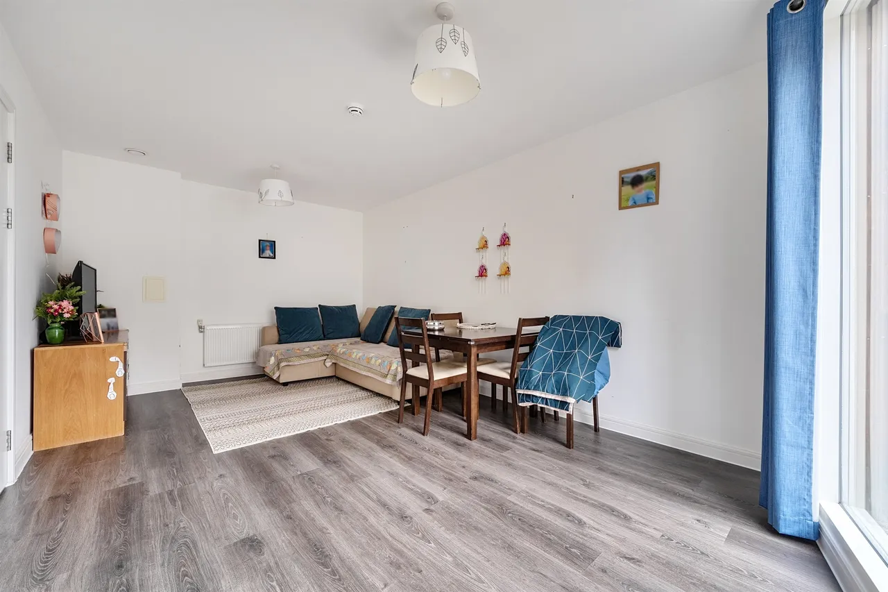 Kidwells Close, Maidenhead, photo 6