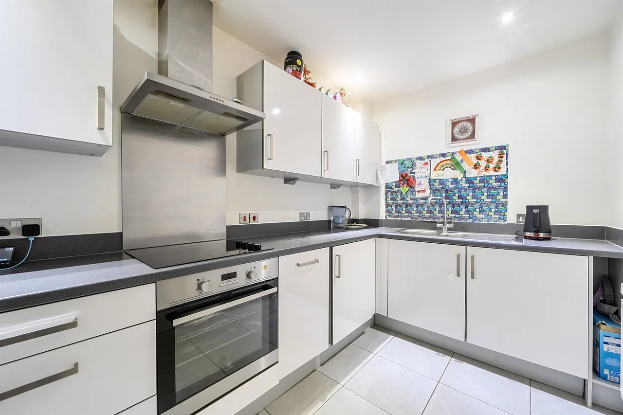 Kidwells Close, Maidenhead, photo 2