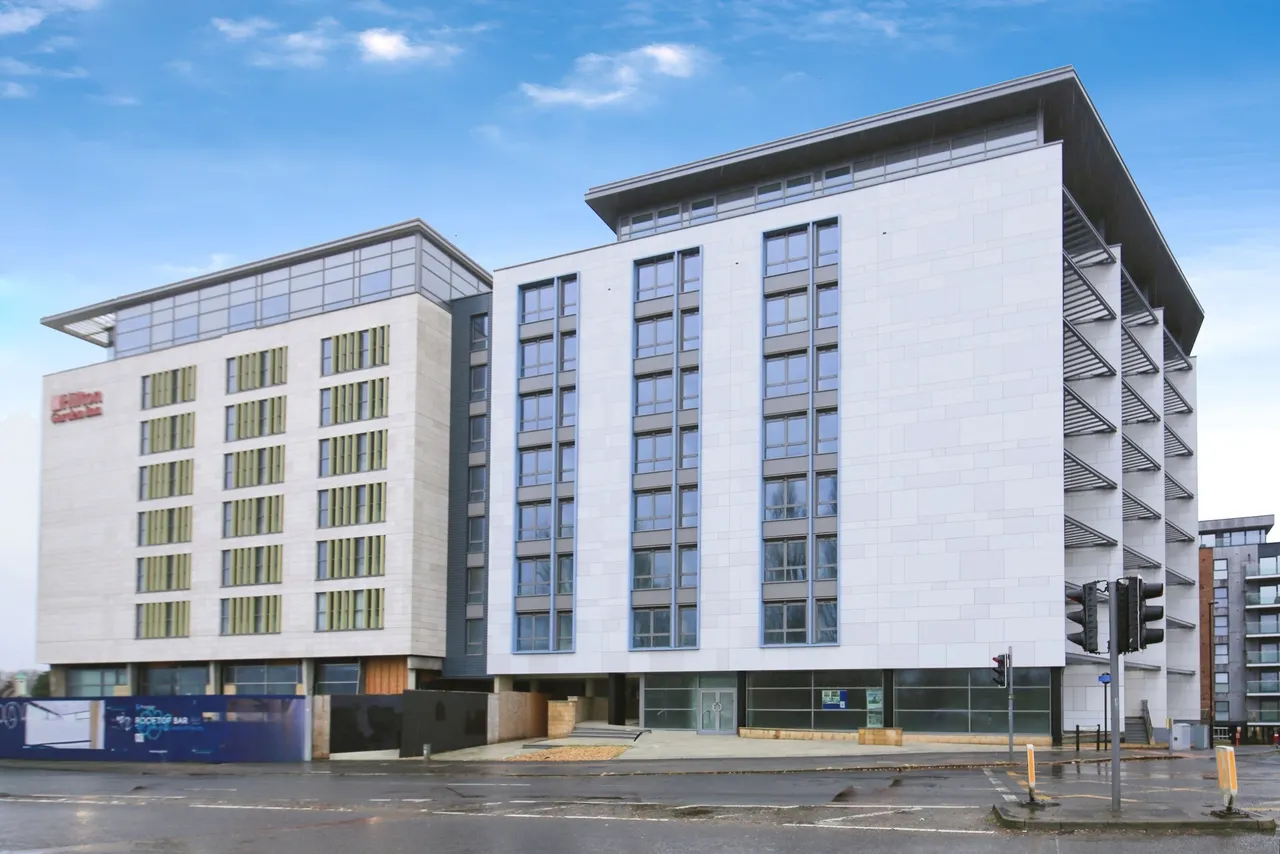2 bed flat to rent, Armstrong House, Fletton Quays, PE2