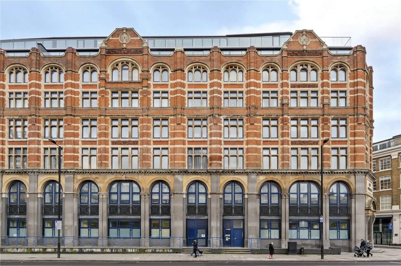 City Road, Islington, EC1V, photo 3
