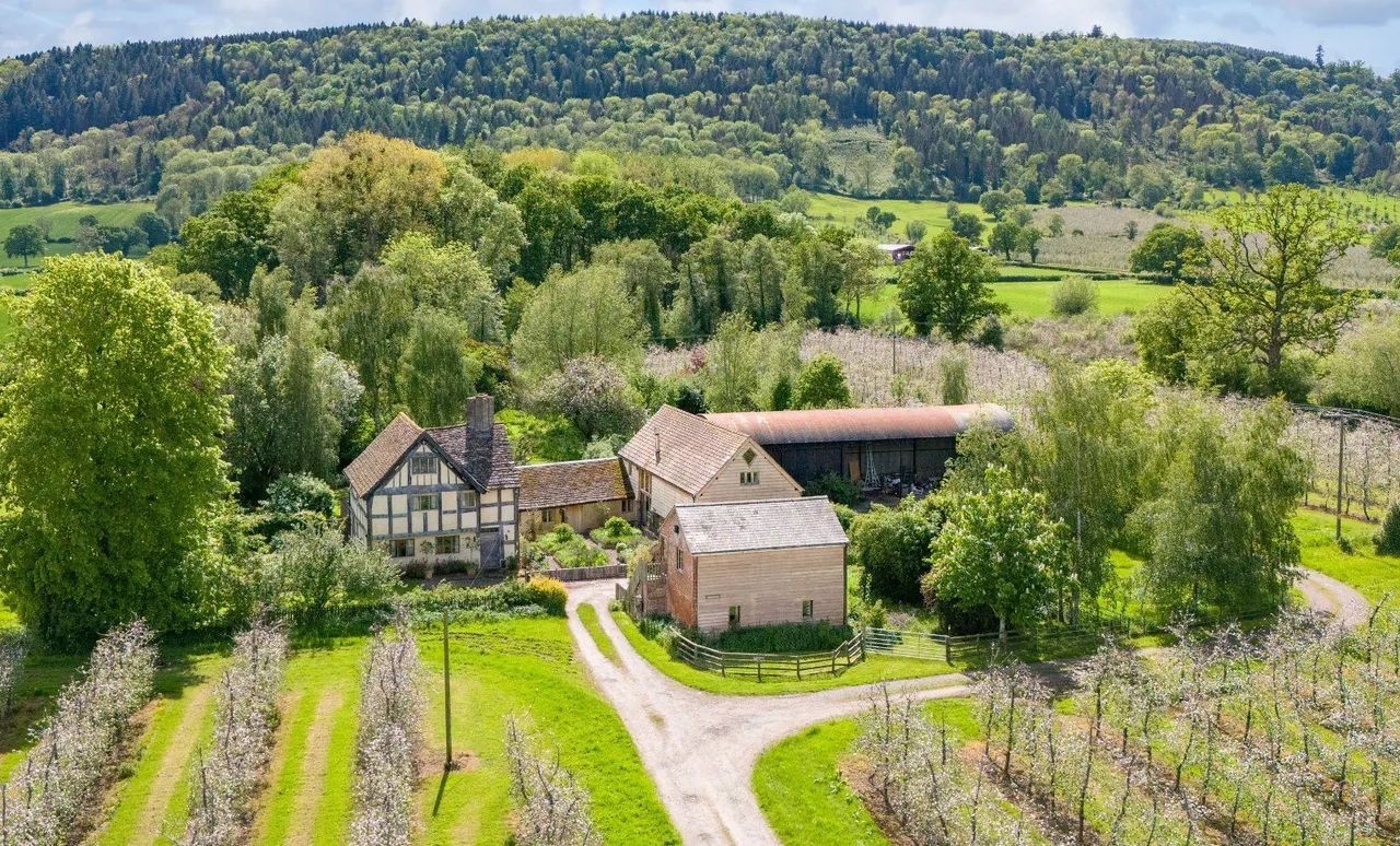 5 bed house for sale, Moccas, Hereford, HR2