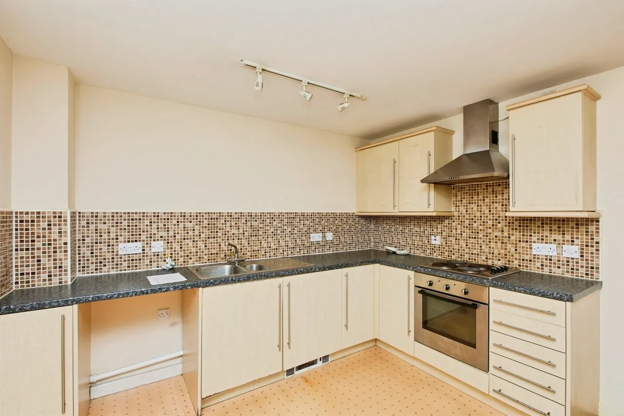 Moor Street, Burton-On-Trent, DE14, photo 7