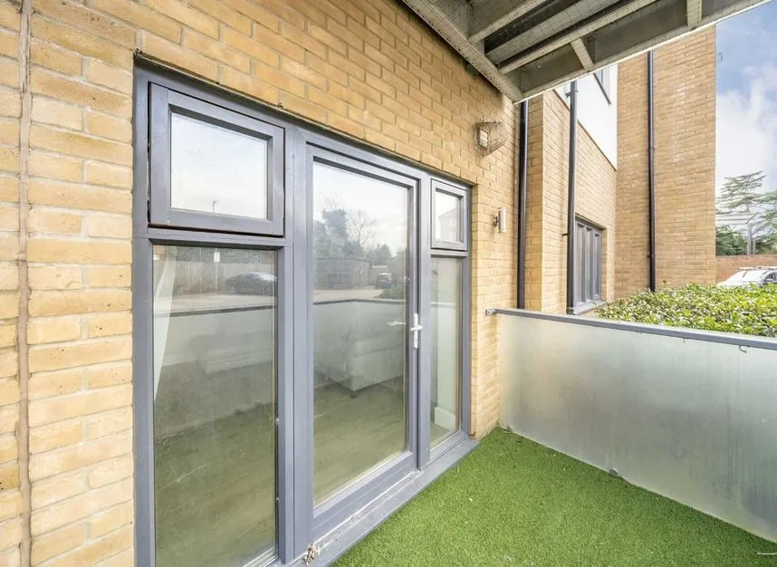 Spring Road, Feltham, TW13, photo 4