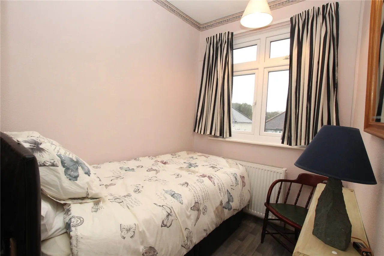 Ankerdine Crescent, Shooters Hill, SE18, photo 17