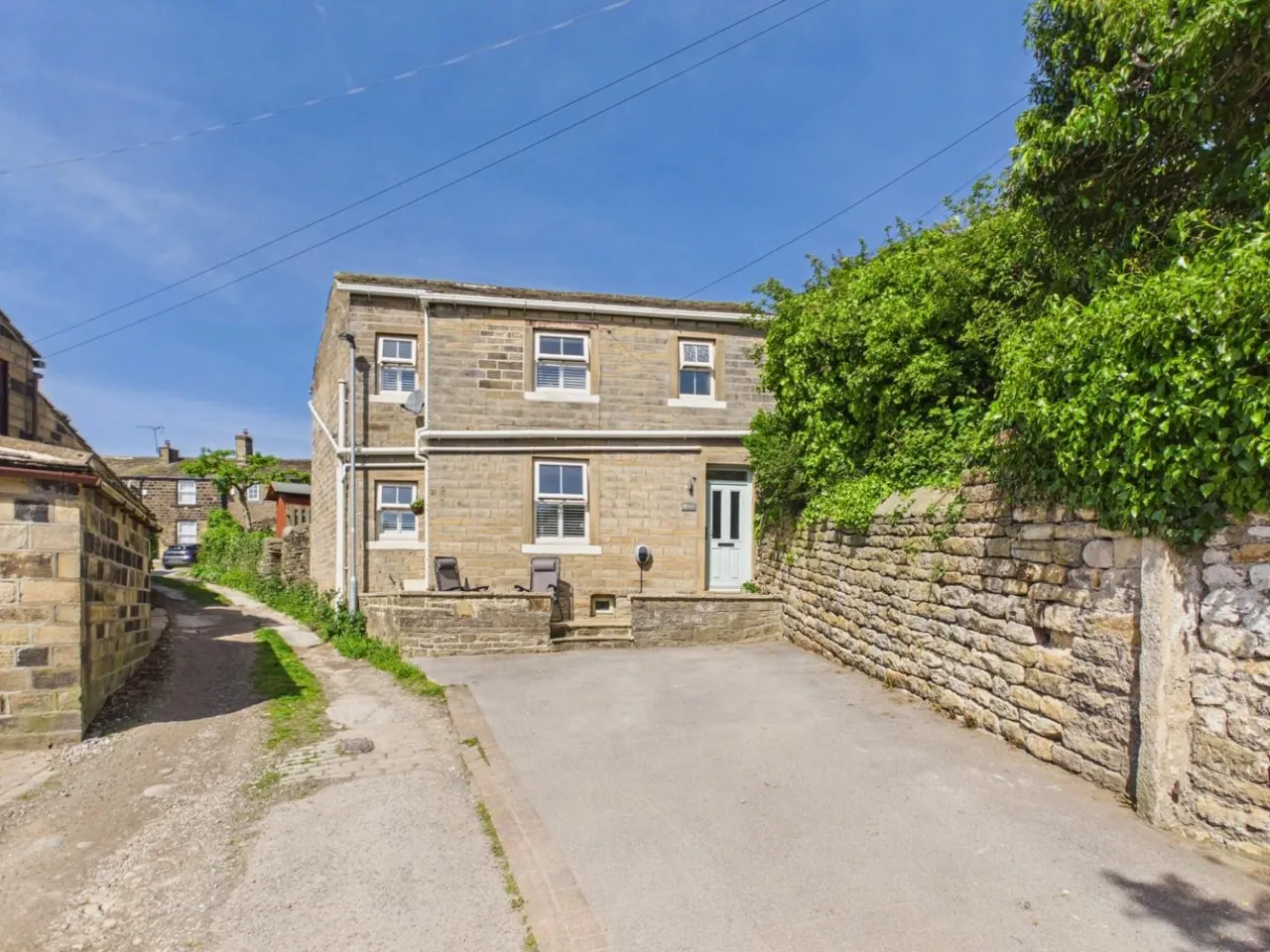 High Fold, East Morton, BD20, photo 17