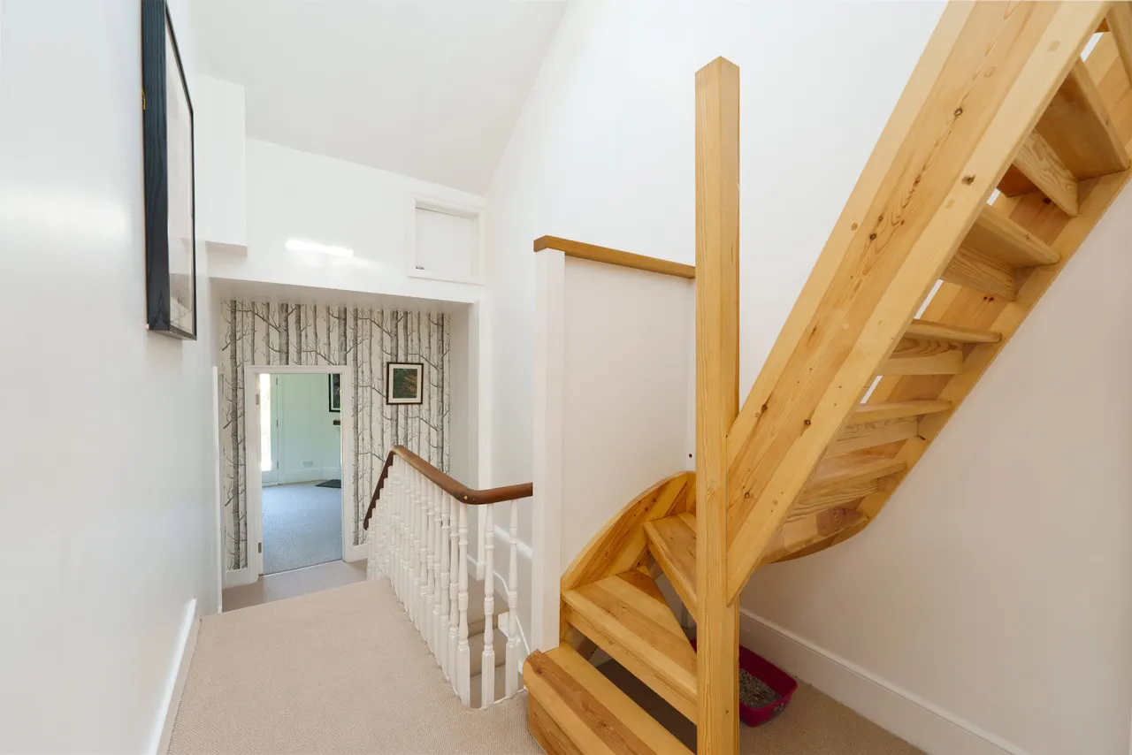 Chevening Road, Queens Park, London, NW6 6DT, photo 13