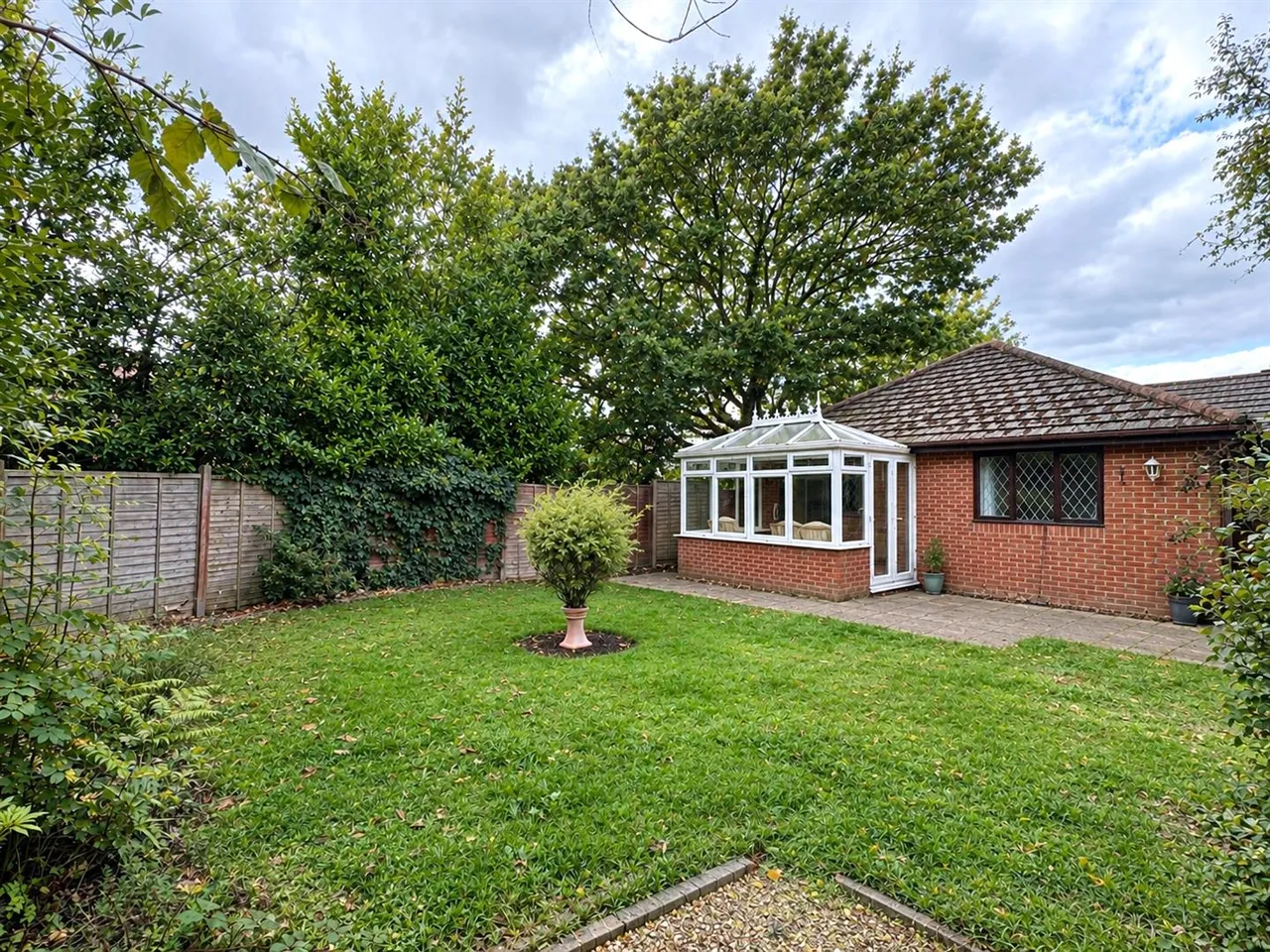 Brook Lane, Sarisbury Green, photo 12