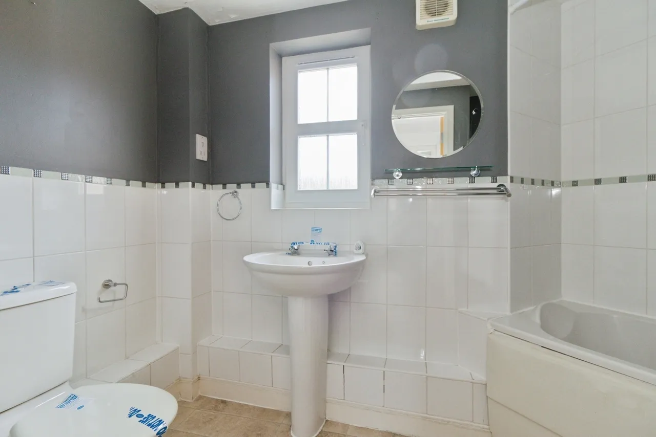 Allenby Road, London, SE28, photo 18