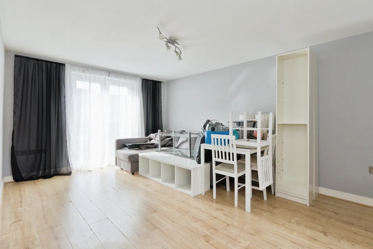 Allenby Road, London, SE28, photo 3