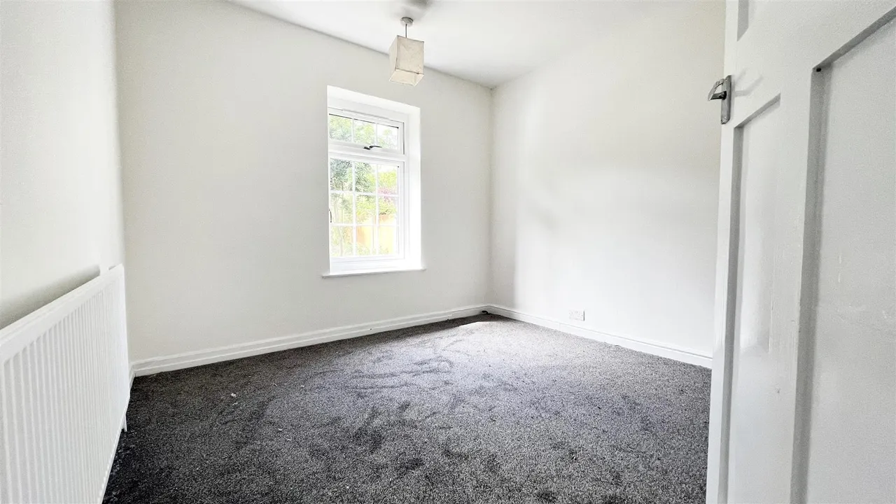 Valley Road, Welwyn Garden City, AL8, photo 8