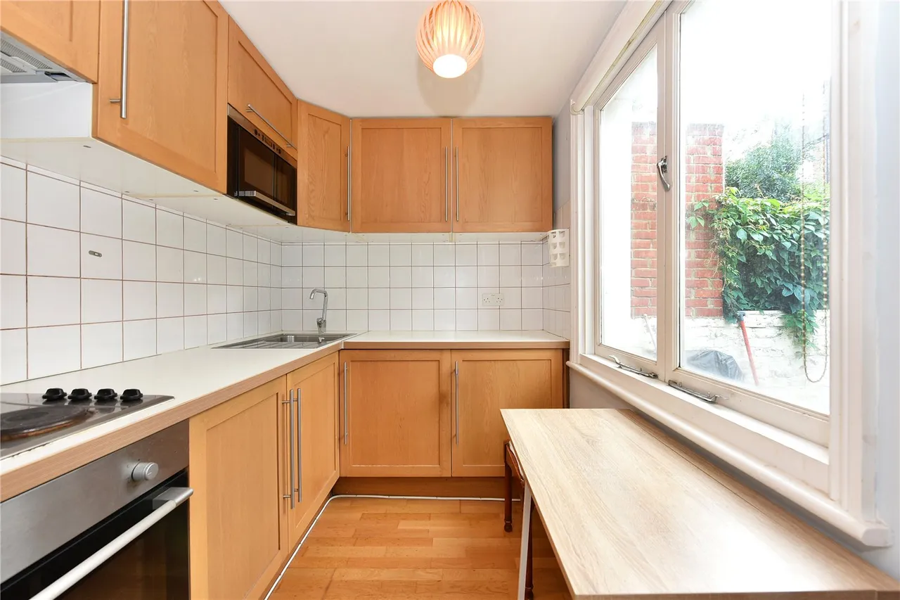 Warbeck Road, Shepherd's Bush, W12, photo 4