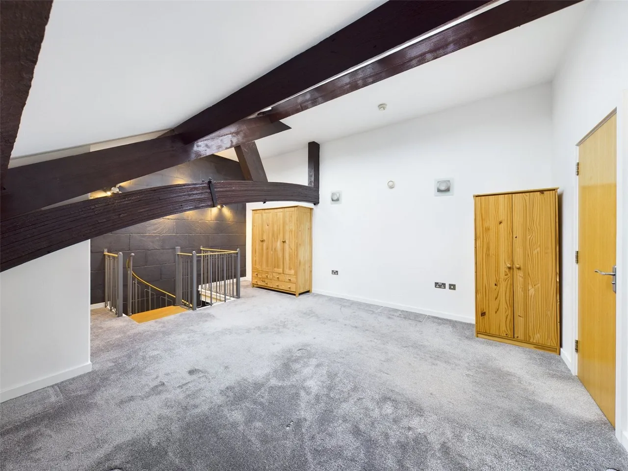 Sunbridge Road, Bradford, BD1, photo 4
