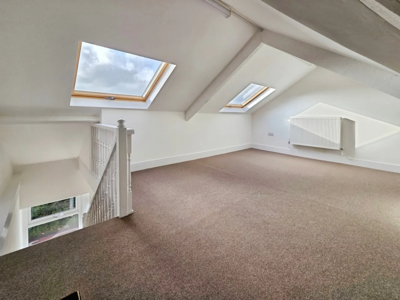 New Road, Tondu, CF32, photo 20
