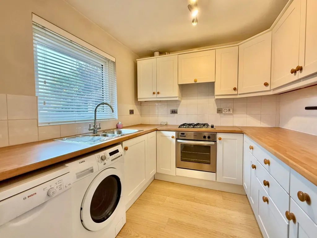 Wetherby ~ Kings Meadow Drive, LS22, photo 6