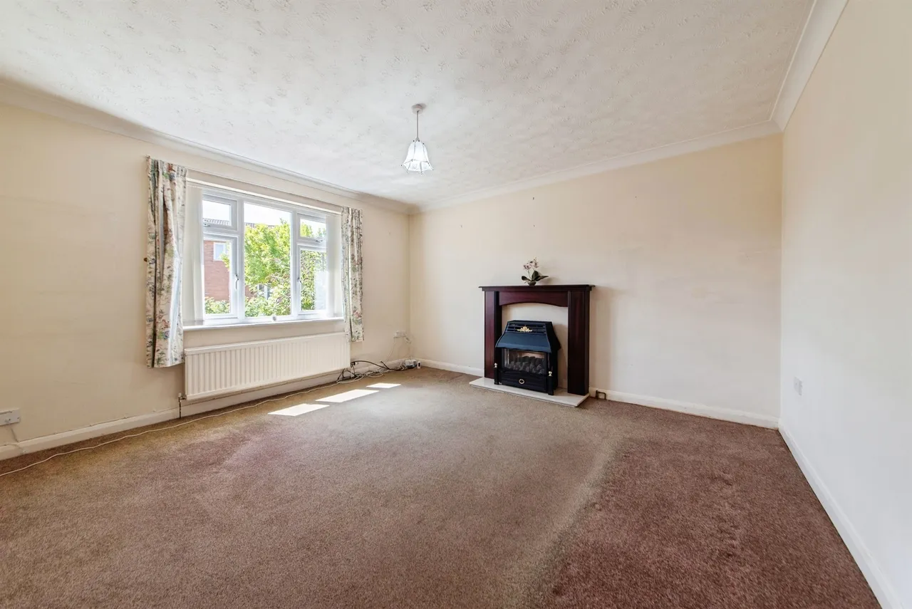 Saxon Close, Spalding, PE12, photo 5