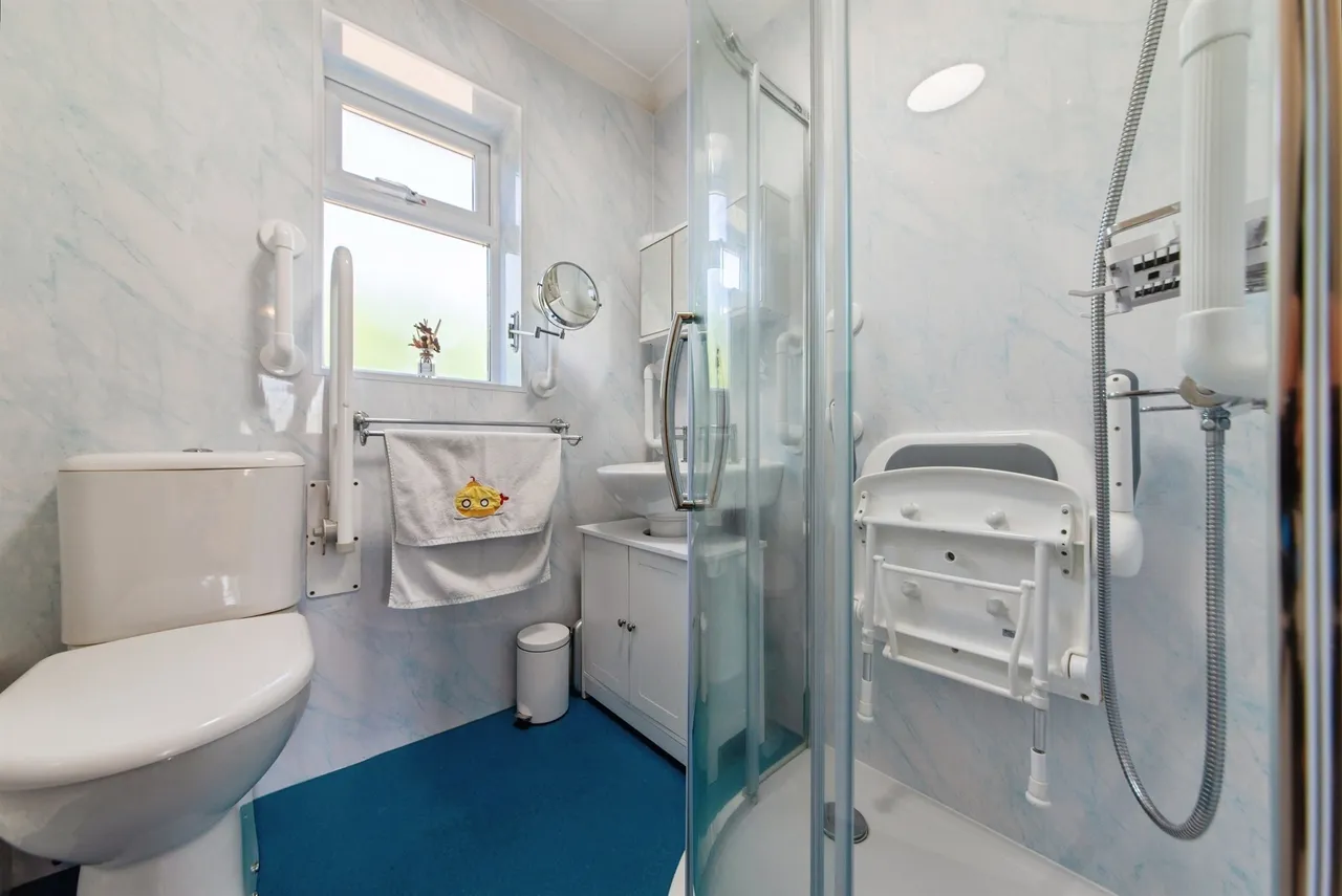 Saxon Close, Spalding, PE12, photo 9