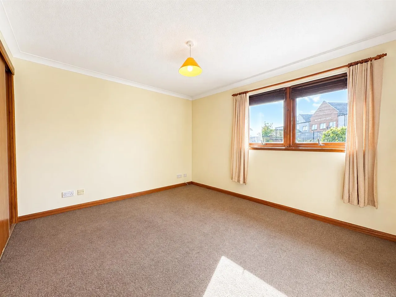 North British Road, Uddingston, Glasgow, G71 7AG, photo 5