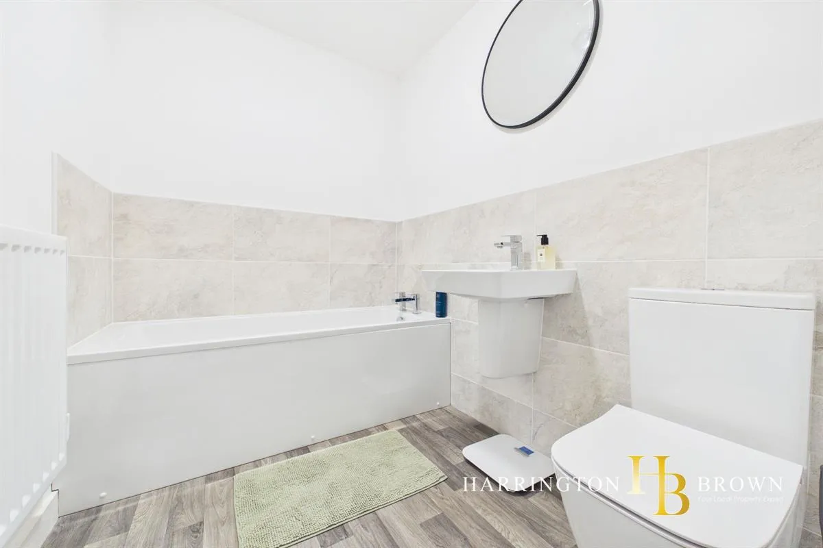 Larch Way, High Hold, Chester le Street, photo 12